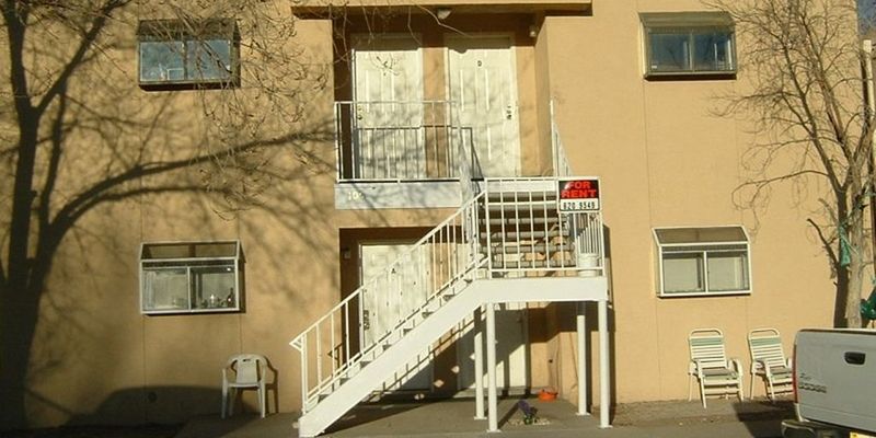 Albuquerque Apartment: 105 General Arnold Street Northeast