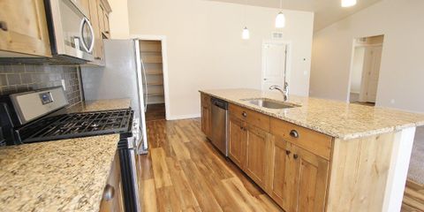 IMG_1024.jpg