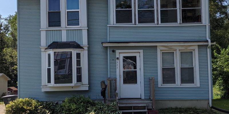 Stoughton Apartment: 522 South Academy Street