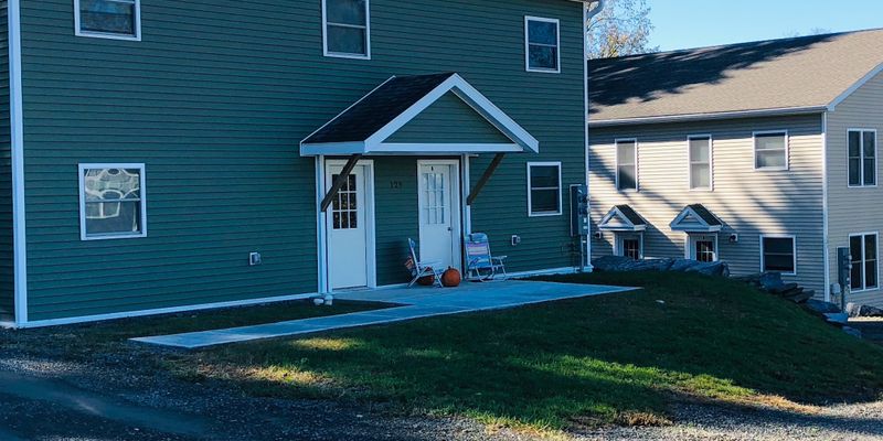 Ithaca Apartment: 129 Birdseyeview Drive