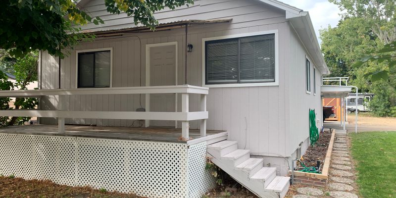 Caldwell Multiplex: 1523 Walnut St