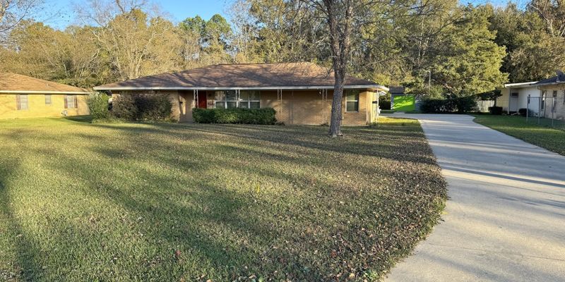 West Monroe House: 2706 Jersey St