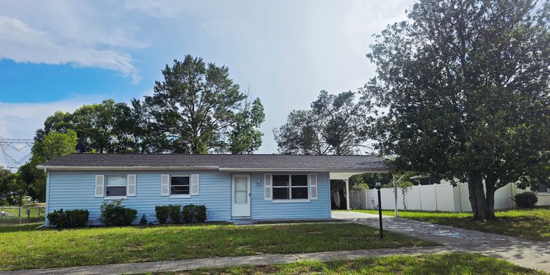 Spring Hill House: 12470 Prescott St