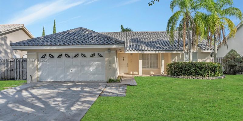 Cutler Bay House: 21343 SW 94th Ct