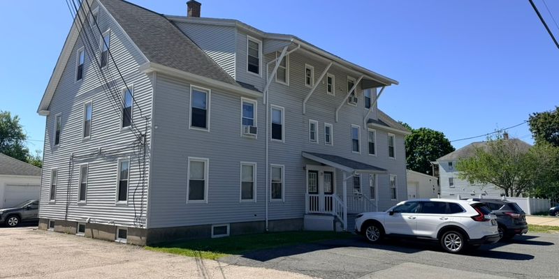 South Grafton Apartment: 21 Cross Street