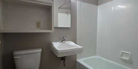 bathroom 1.JPG