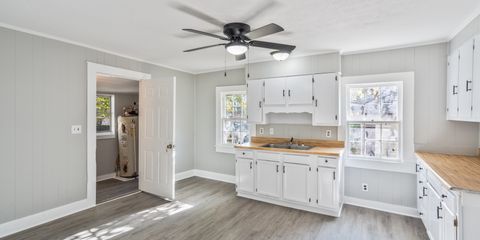 611 E Main Street-5.jpg