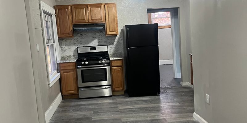 Waterbury Apartment: 259 Grove St
