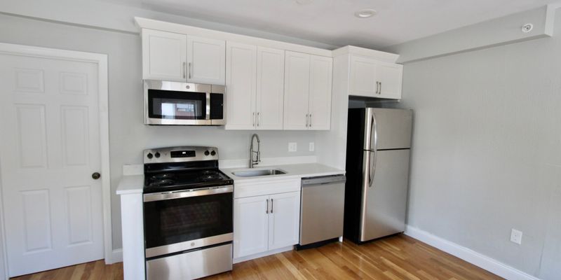 Malden Apartment: 1 Madison St