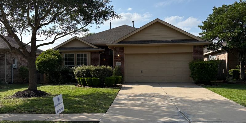 League City House: 4480 Gran Canary Dr