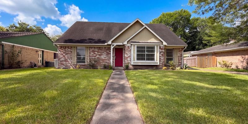 Houston House: State Hwy 288