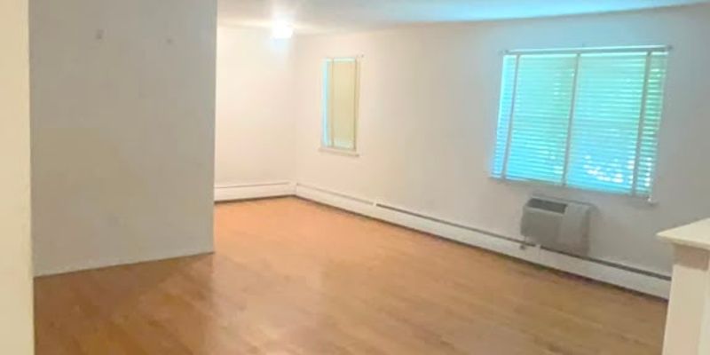 Hartford House: 18 Vernon St