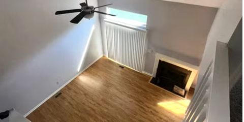 listing_photo_08_lighting_corrected.jpg