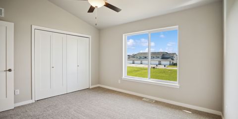 22-164_2242 Eversull Ln.jpg