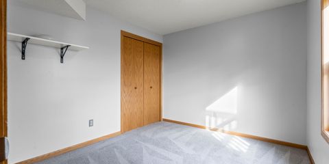 20-160 937 23rd Ave.jpg