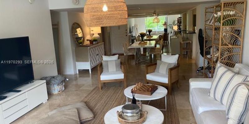 Key Biscayne Condo: 210 Seaview Dr