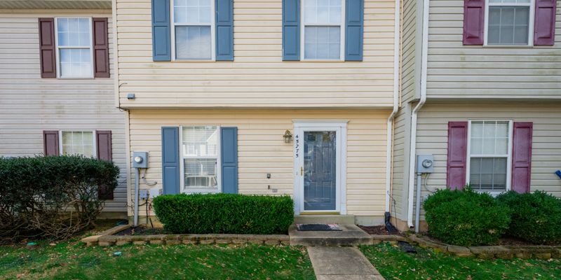 California House: 45275 Elkton Ln