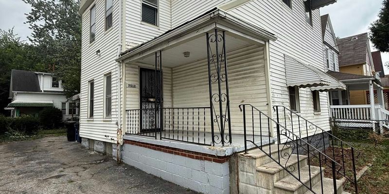 Cleveland Apartment: 7512 Star Ave