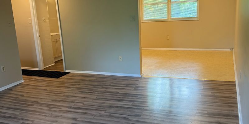 Berea Apartment: 31 Elm Street