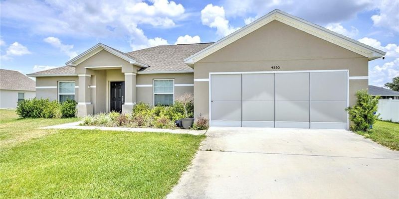 Sebring House: 4550 San Ignacio Dr