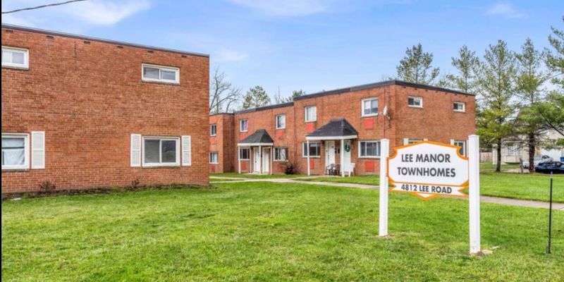 Cleveland Apartment: 4812 Lee Rd