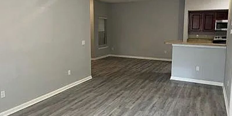 Jacksonville Apartment: 3680 Kirkpatrick Cir
