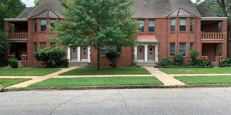 Montgomery Apartment: 1000-1010 Felder Avenue