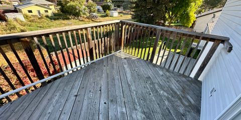 Bonus Family Room Balcony:Backyard.jpeg