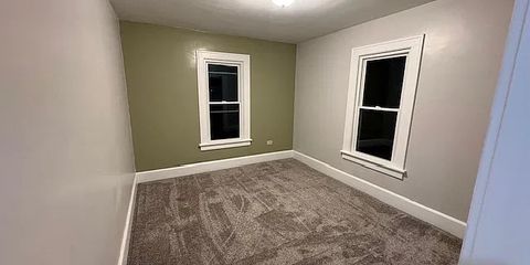 417 Bardon Bedroom 2.jpeg