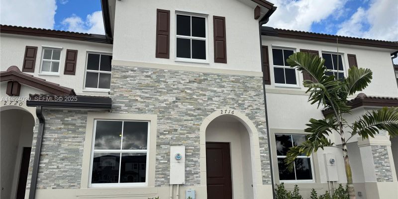 Homestead House: 2716 SE 26th Ave