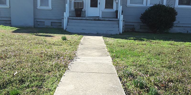 Wewoka House: 102 West 5th Street