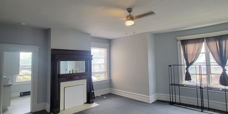 New Castle Apartment: 1202 Highland Ave