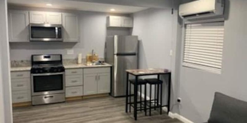 Ridgecrest Apartment: 235 W Robertson Rd
