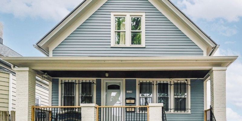 Milwaukee Apartment: 1230 S 17th St