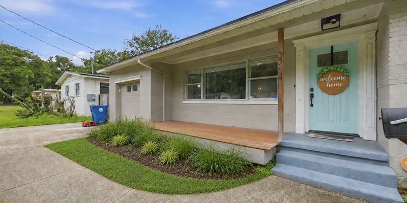 Jacksonville House: 3764 Culp Dr
