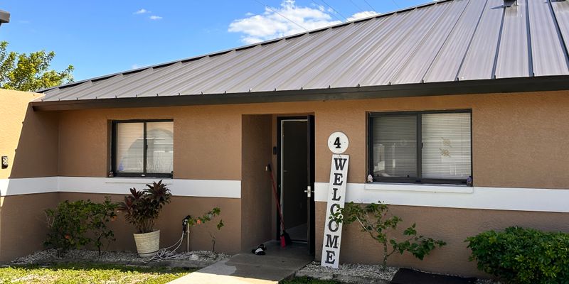 Cape Coral Apartment: 4209 SW Santa Barbara Pl