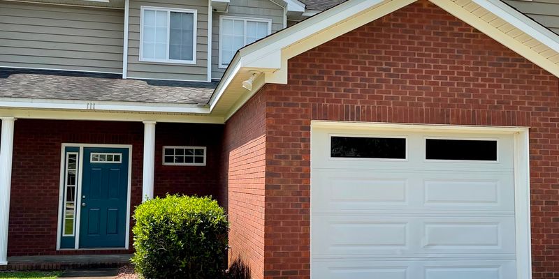 Dothan House: 113 Heyward Dr