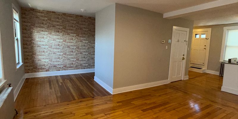 Chelsea House: 39 Beacon St