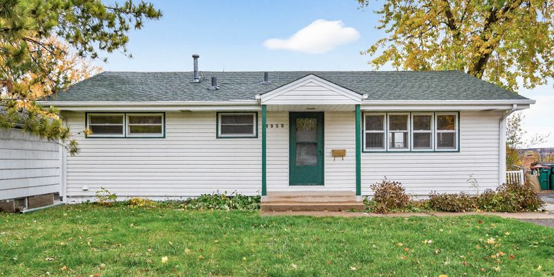 Columbia Heights House: 3953 Arthur St NE