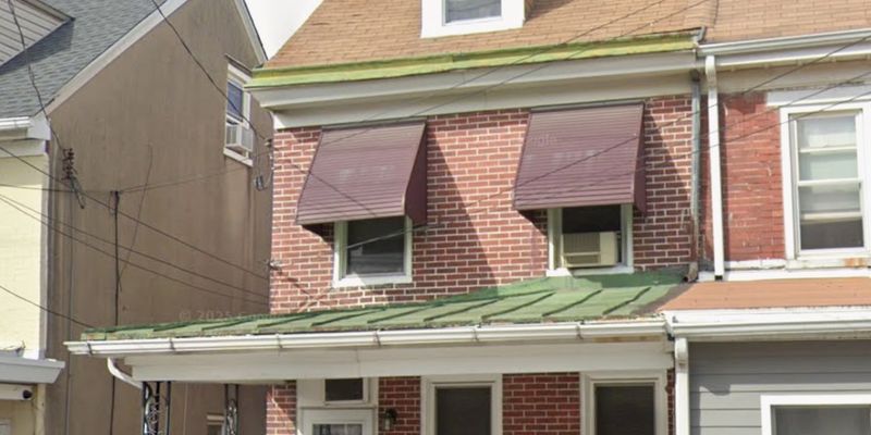 Bristol Apartment: 605 Pond St