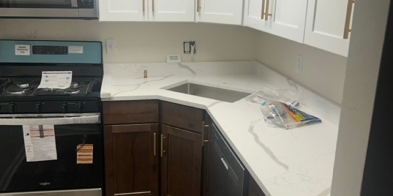 Baltimore House: 301X Dupont Ave