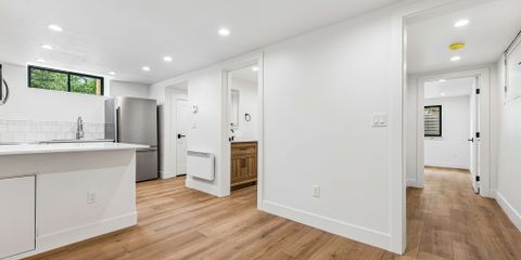 6-web-or-mls-669 E. 8th ave -6 (1).jpg
