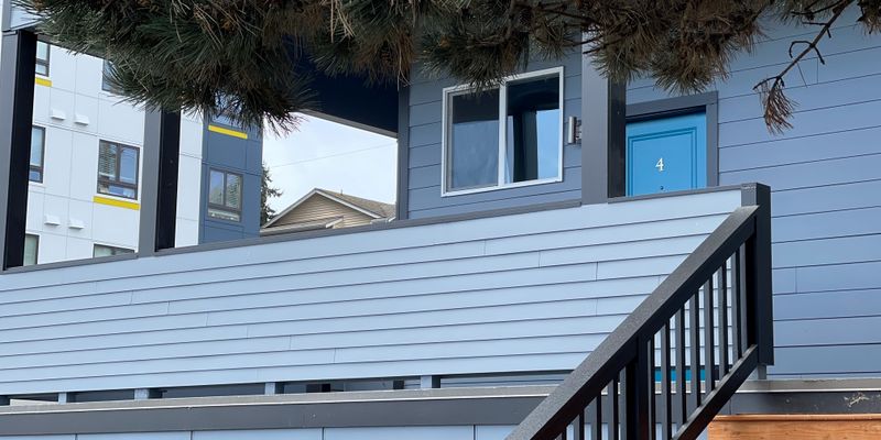 Everett Apartment: 3130 Broadway