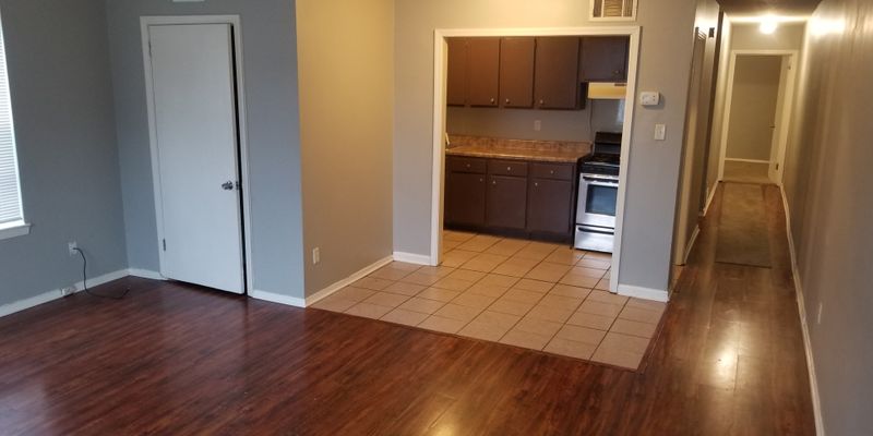 Memphis Multiplex: 1307 Halcomb Ln