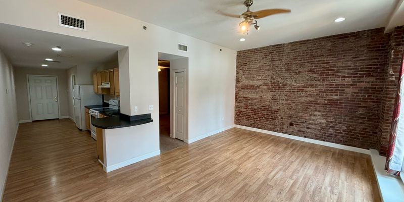 Scranton Apartment: 314 Adams Ave