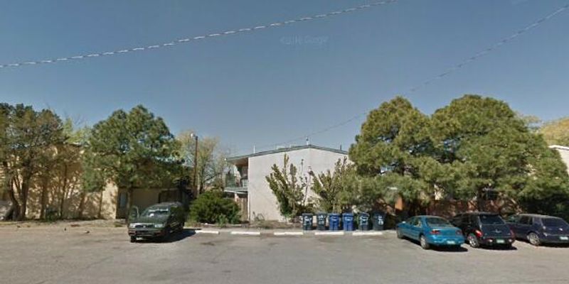 Albuquerque Apartment: 507 Wisconsin Street Northeast