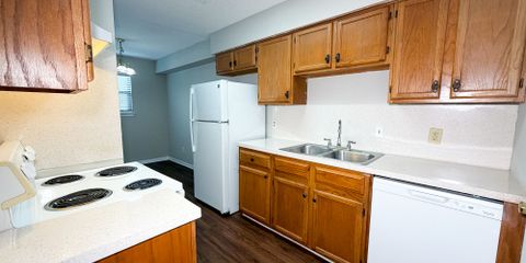 H-kitchen.jpg