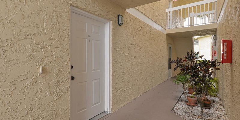 Port St. Lucie Condo: 1540 SE Royal Green Cir