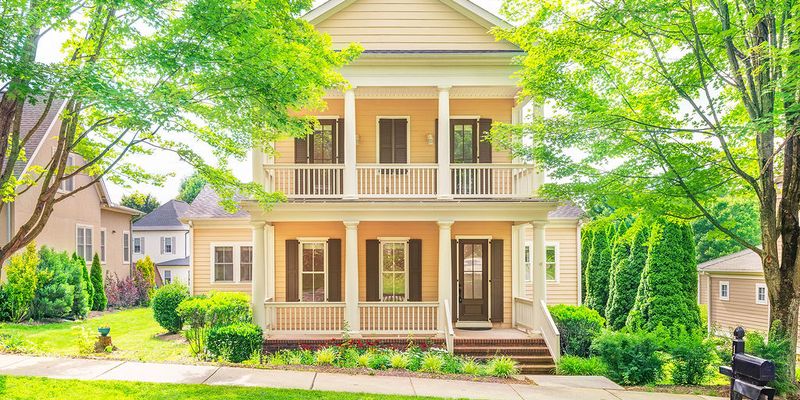 Asheville House: 19 Dearborn St