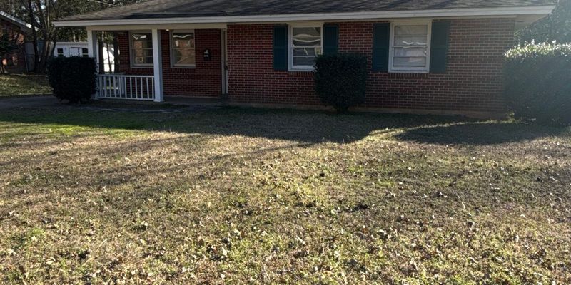 Montgomery House: 3814 Bienville Rd